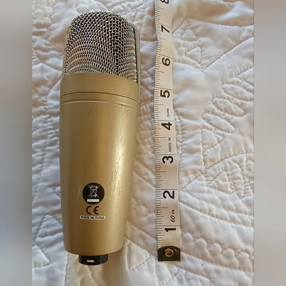 Behringer C-1 Studio Condenser Microphone
